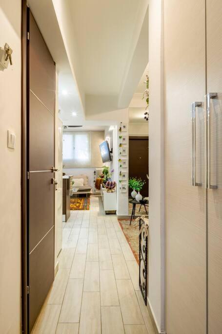 The Excellent Home Athena Bagian luar foto